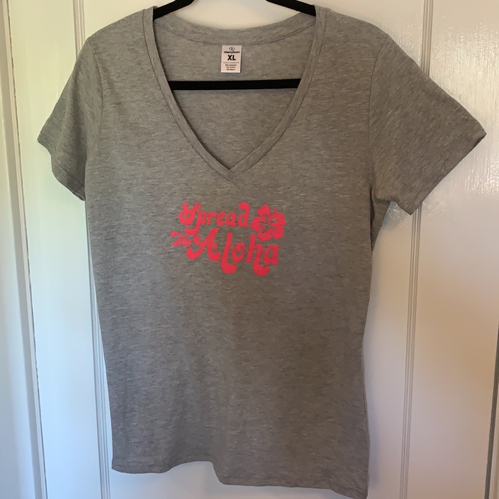 Heather Gray Spread the Aloha Hibiscus V-Neck Fitted Tee Shirt Large - XL - Picture 2 of 5